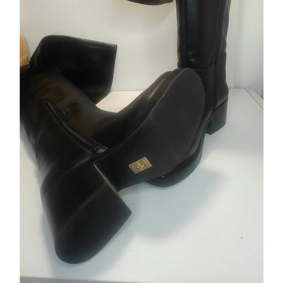 Black thigh high Boots by Jeffrey Campbell sz 7 - Picture 6 of 11